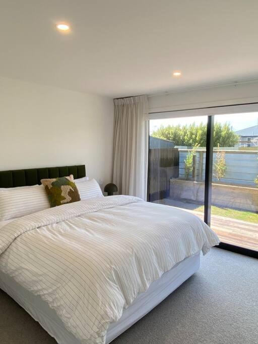 Brand New On Arthur * Invercargill